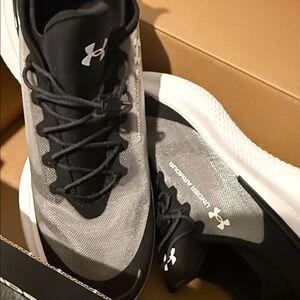 Under Armour women's Black and White Athletic Shoes